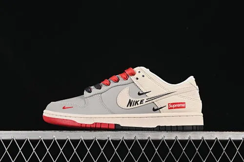 All Categories Nk SB Dunk Series Nk SB Dunk Low High-end customized low-top sneakers Nike SB Dunk Low Supreme co-branded beige three hooks High-end customized low-top casual sneakers QW5836-010